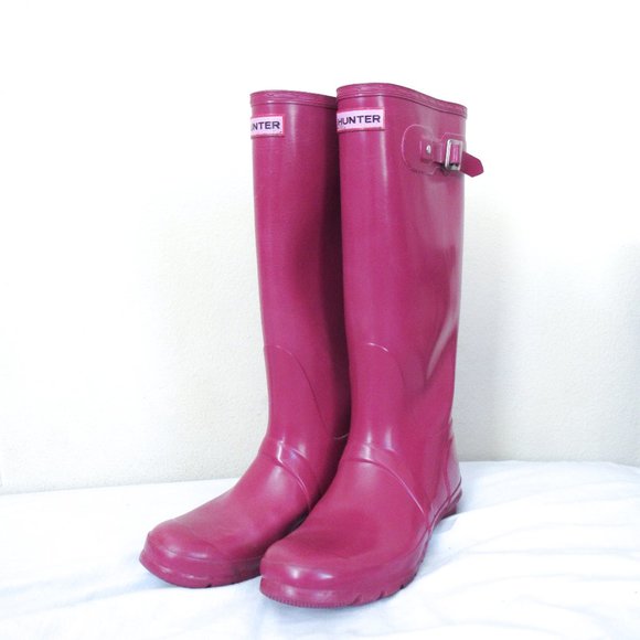 Hunter Shoes - HUNTER Fuchsia Pink Tall Rain Boots- Unisex Women's 10 or Men's 9 *sold as is*